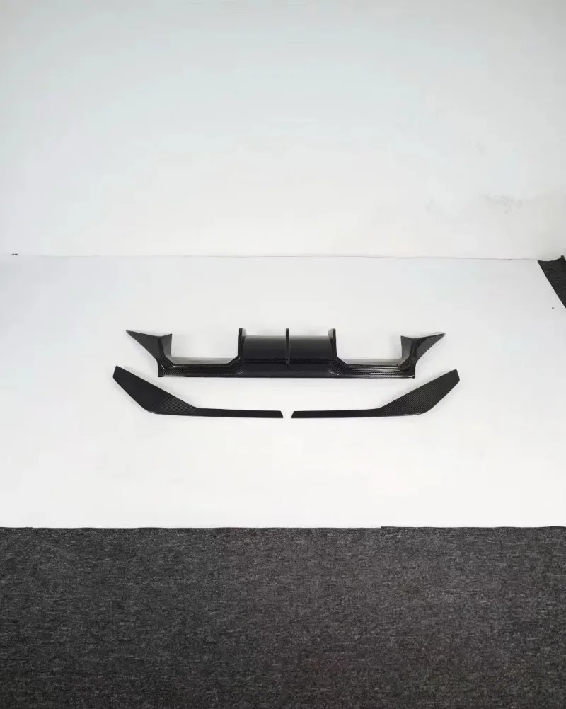 High Quality  Dry Carbon Fiber CT Style Rear Diffuser for G87 M2 Coupe  2023+ Rear Bumper Lip Perfect Fitment